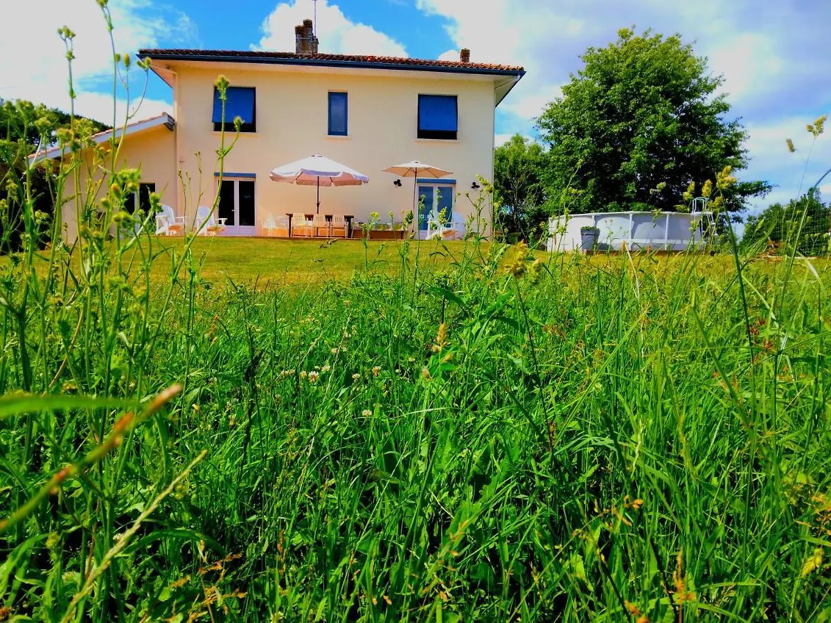 Vila Le Logis De La Ferme Aux Cerfs Le Houga 0*,